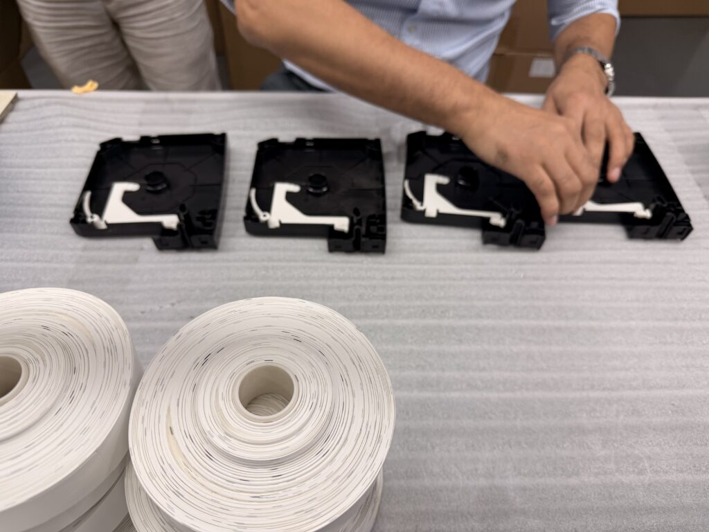 702c43ef37cd9d47faf0e11ef907c1c4